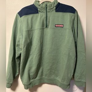 Mens Vineyard Vines Shep Shirt, size medium. Green with navy shoulder pads.